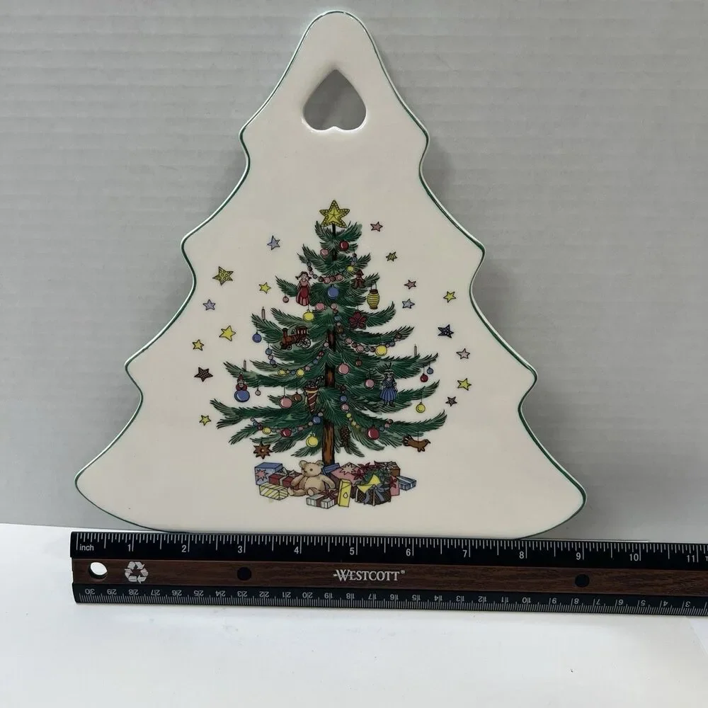 NIKKO Christmastime cheese board snack board Tree 10